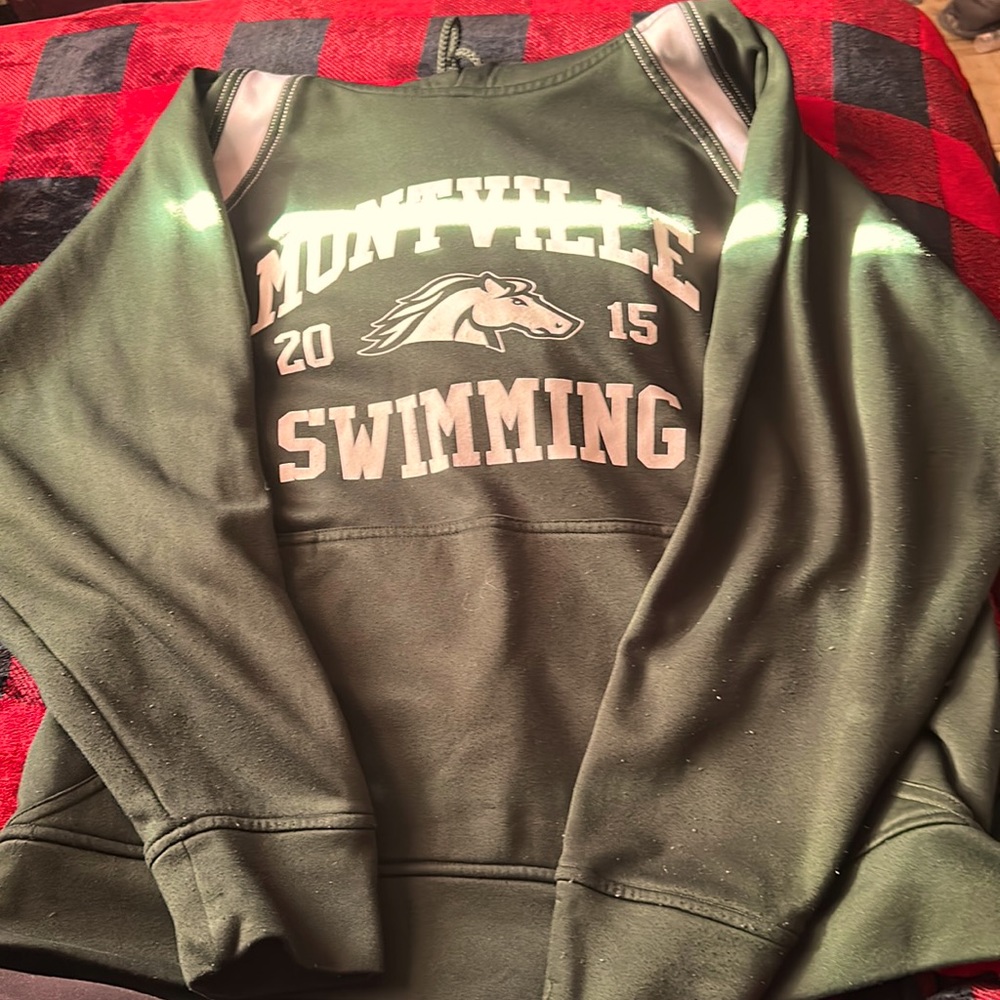 Green swimmers hoodie